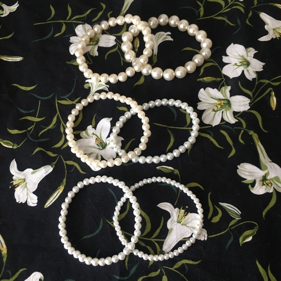 Pearl Bracelet Set 6pc. - Picture 4 of 4